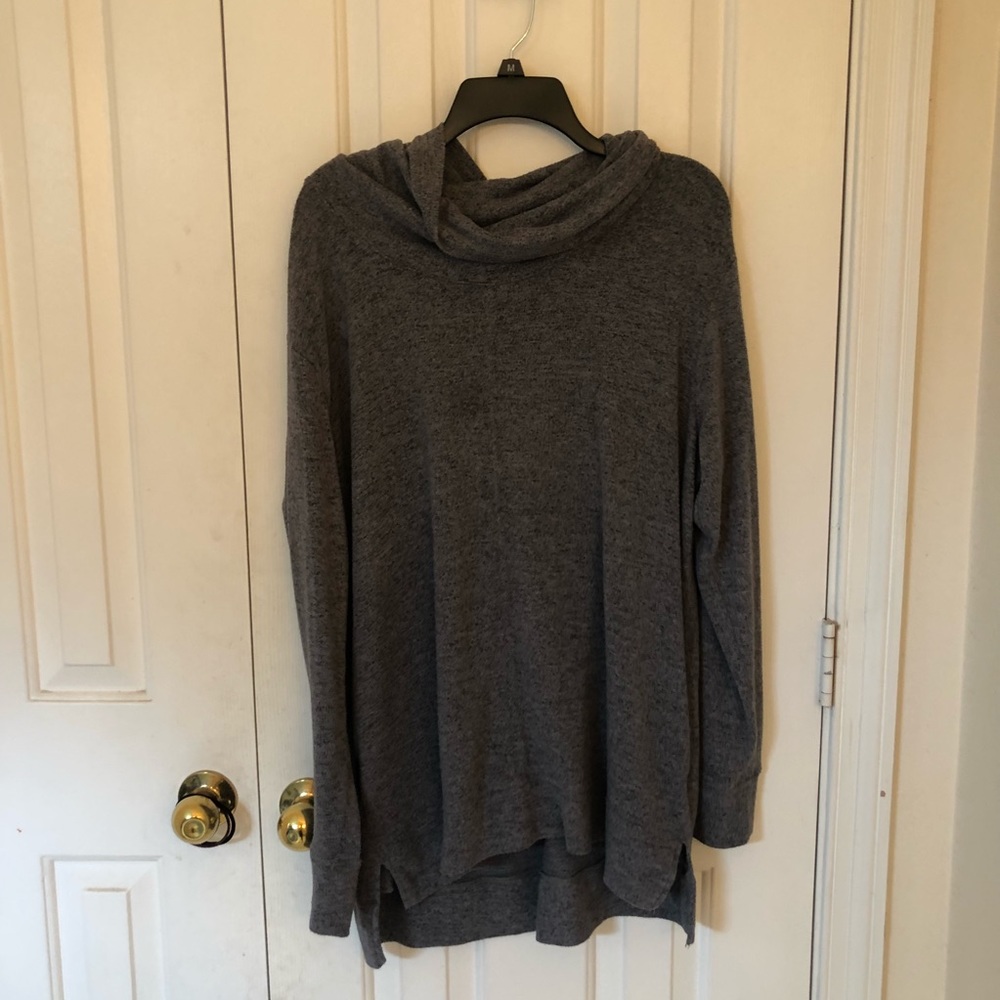 Turtle neck sweater